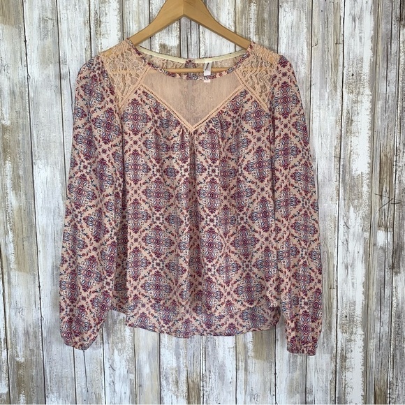 Xhilaration Tops - Xhilaration Pink Paisley Sheer Blouse